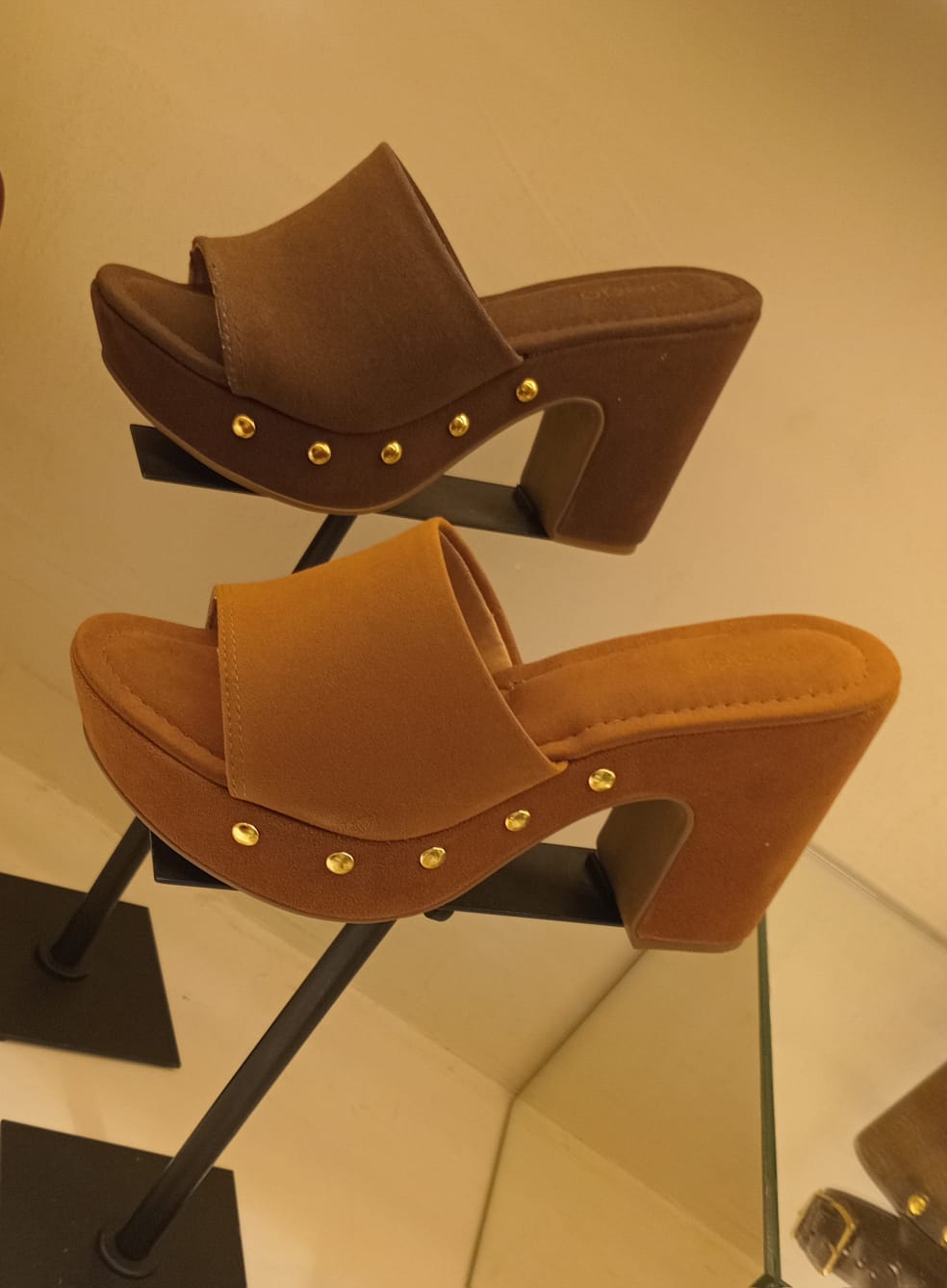 Tamanco Plataforma Camurça Boho Cepa