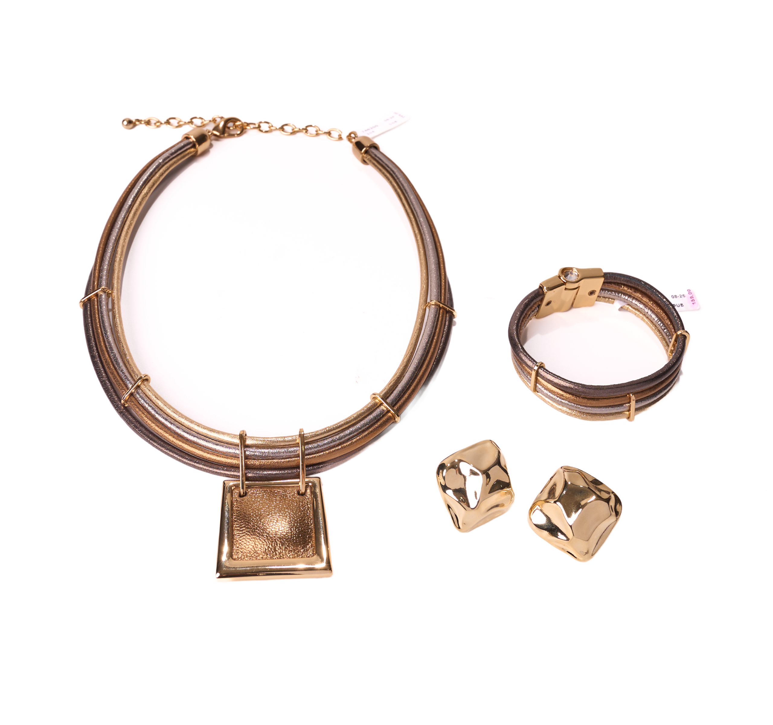 Colar Couro, brinco e pulseira